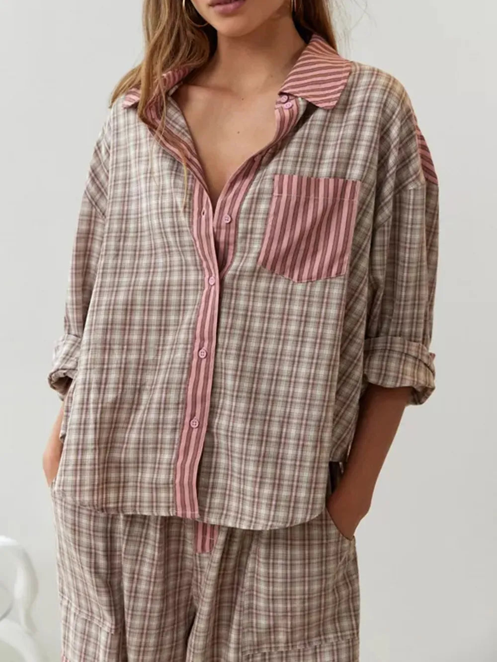Damen Gestreiftes Pyjama-Set mit Karomuster - Hemd & Hose