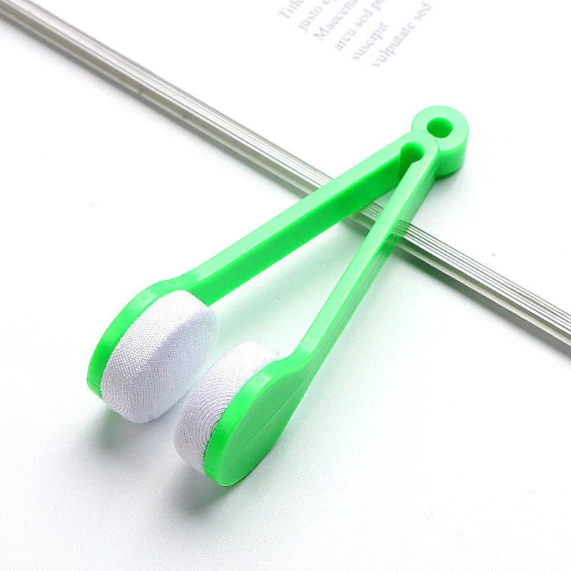 2 - in - 1 Microfibre Lens Cleaner - ALPINE WEAR