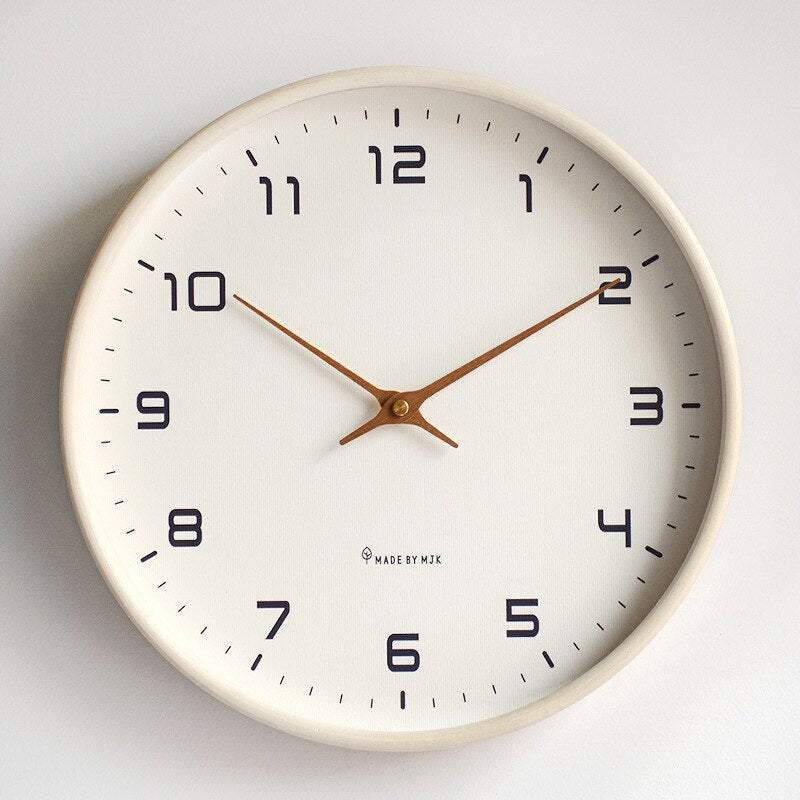 Runde Wanduhr - Geräuschlose & Minimalistische Dekoration