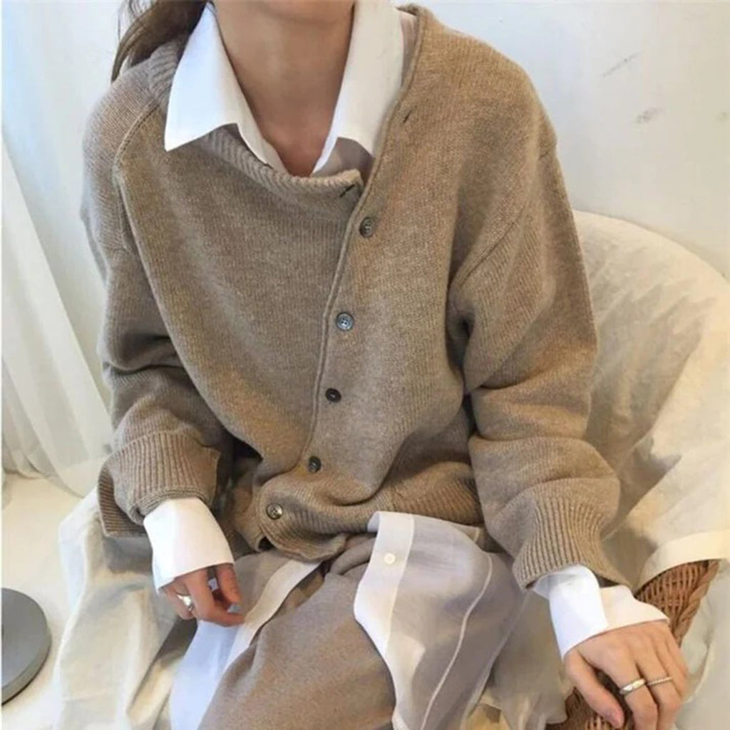 Damen Oversized-Strickjacke – Asymmetrische Knopfleiste