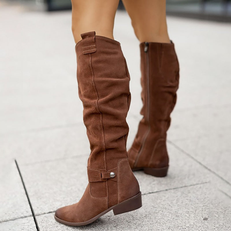 Damen Kniehohe Winterstiefel - Slouchy & Niedriger Absatz