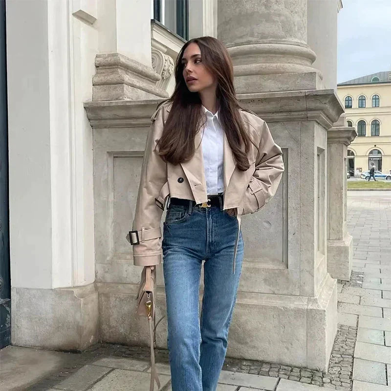 Damen Kurzer Trenchcoat – Stilvolle taillierte Oberbekleidung