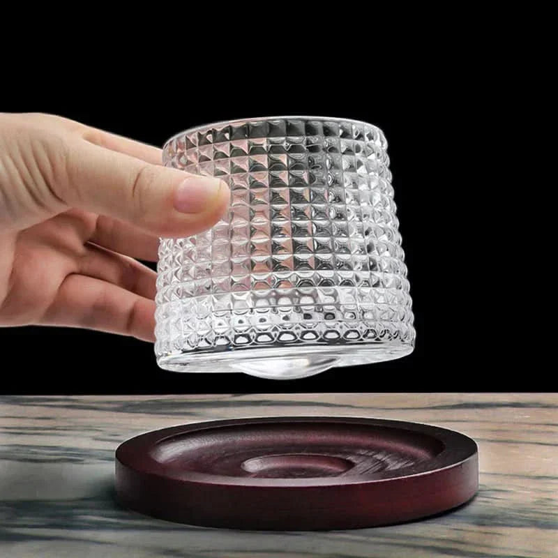Drehbares Whiskey-Glas-Set - Diamantschliff Rotierender Tumbler