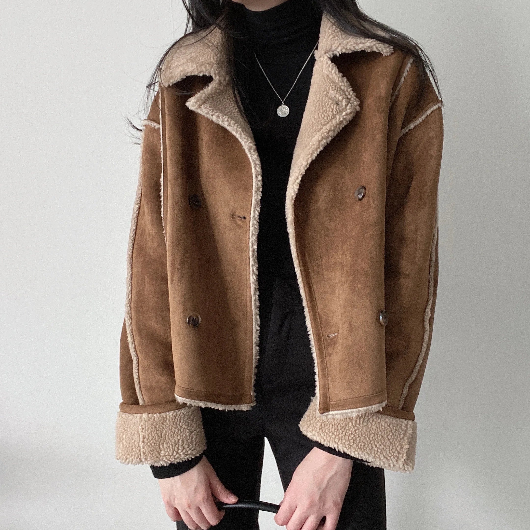 Damen Braune Wildleder-Winterjacke - Gefütterter Aviator-Stil