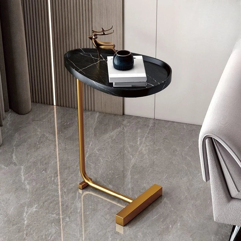 C-Förmiger Mobiler Beistelltisch - Oval Marmor-Optik
