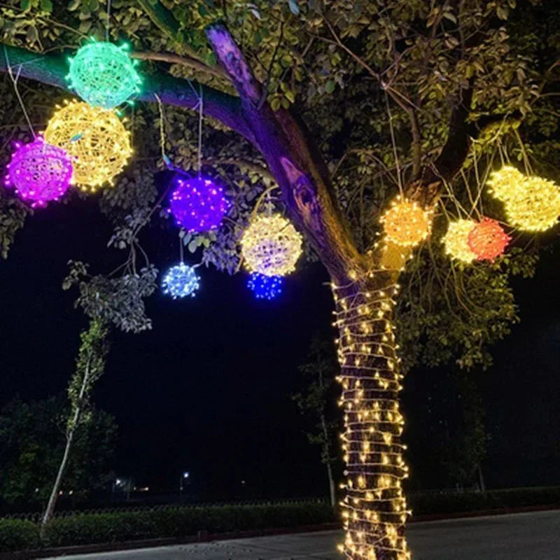 Hängende LED-Lichtkugeln - Geflochtener Stil Garten-Dekokugeln