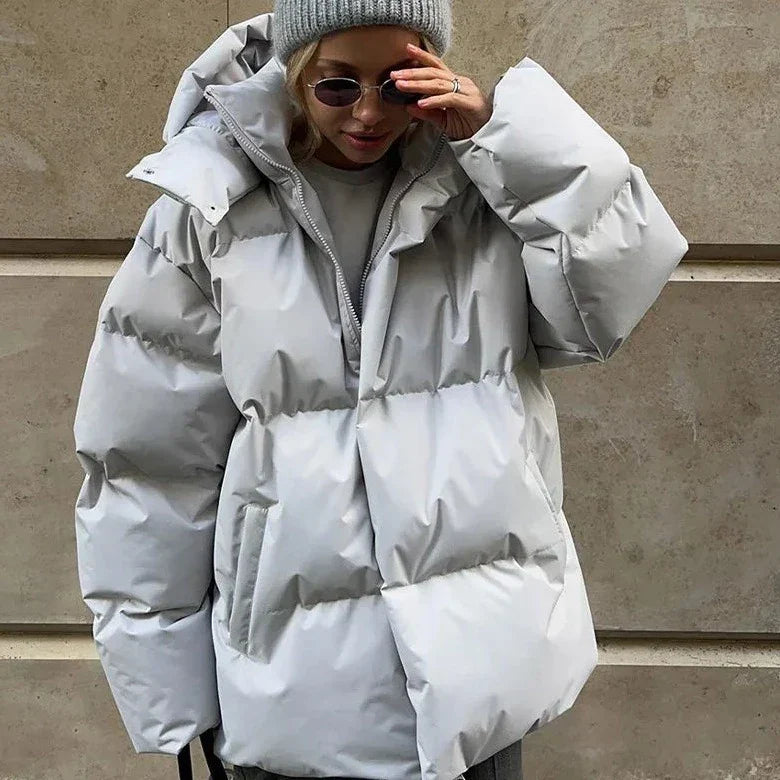 Damen Oversize Pufferjacke - Kurzer Stepp-Fason mit Kapuze