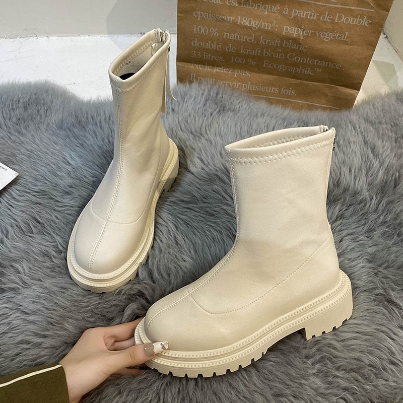 Damen Stiefeletten mit Reißverschluss hinten - Robuste Profilsohle