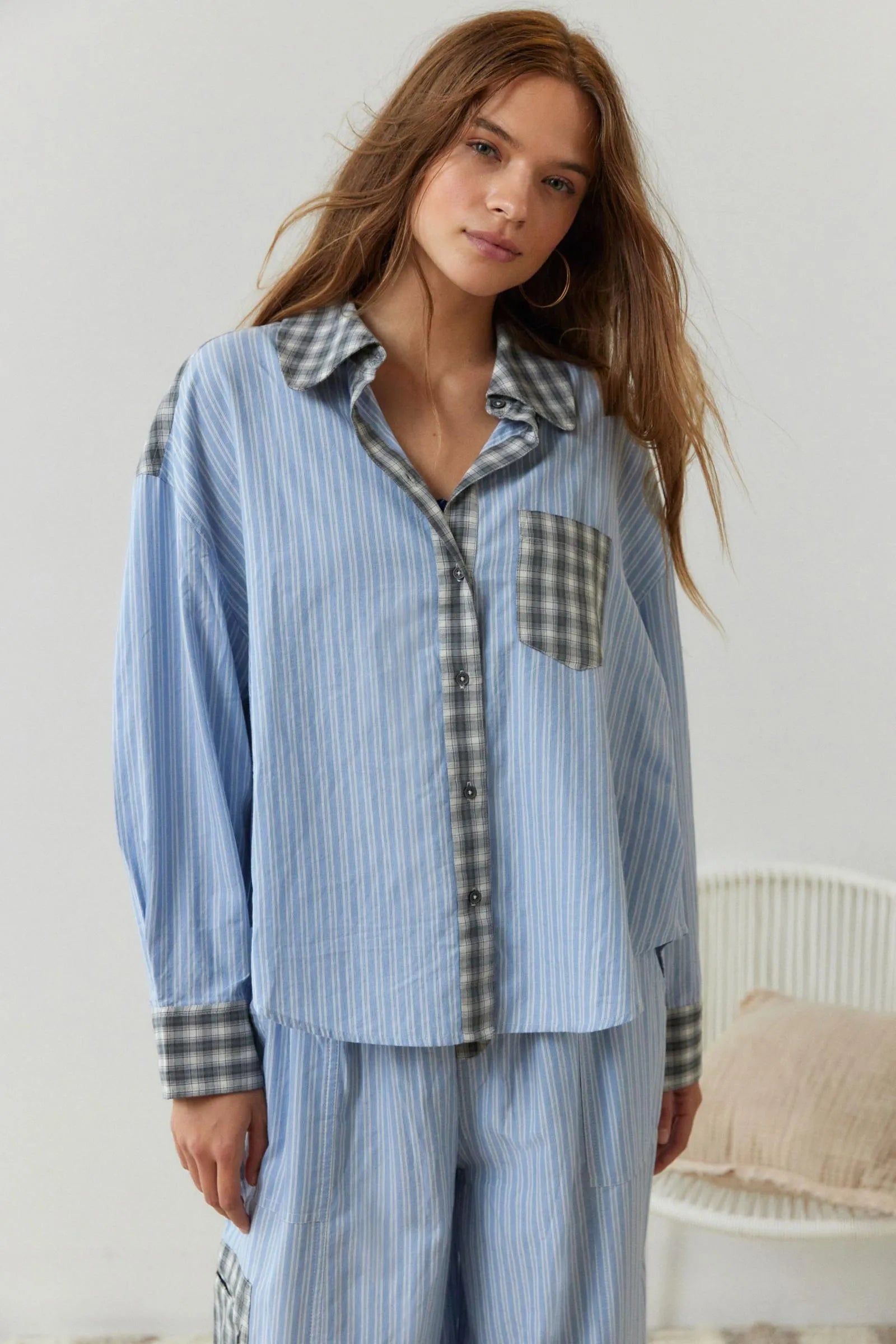 Damen Gestreiftes Pyjama-Set mit Karomuster - Hemd & Hose