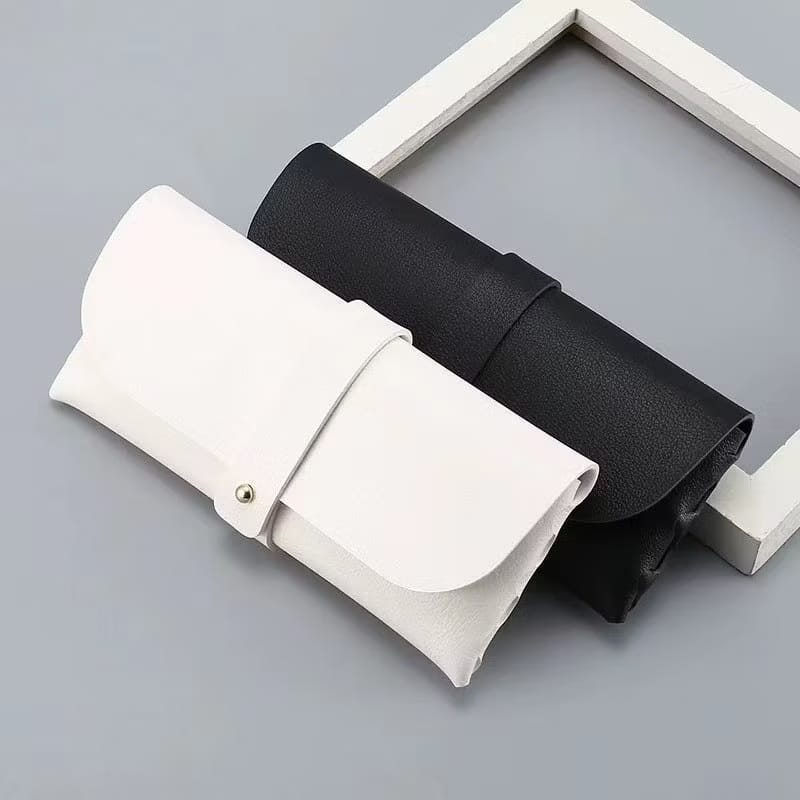 Classic Leather Glasses Case – Elegant & Durable - ALPINE WEAR