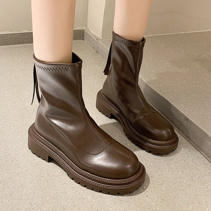 Damen Stiefeletten mit Reißverschluss hinten - Robuste Profilsohle