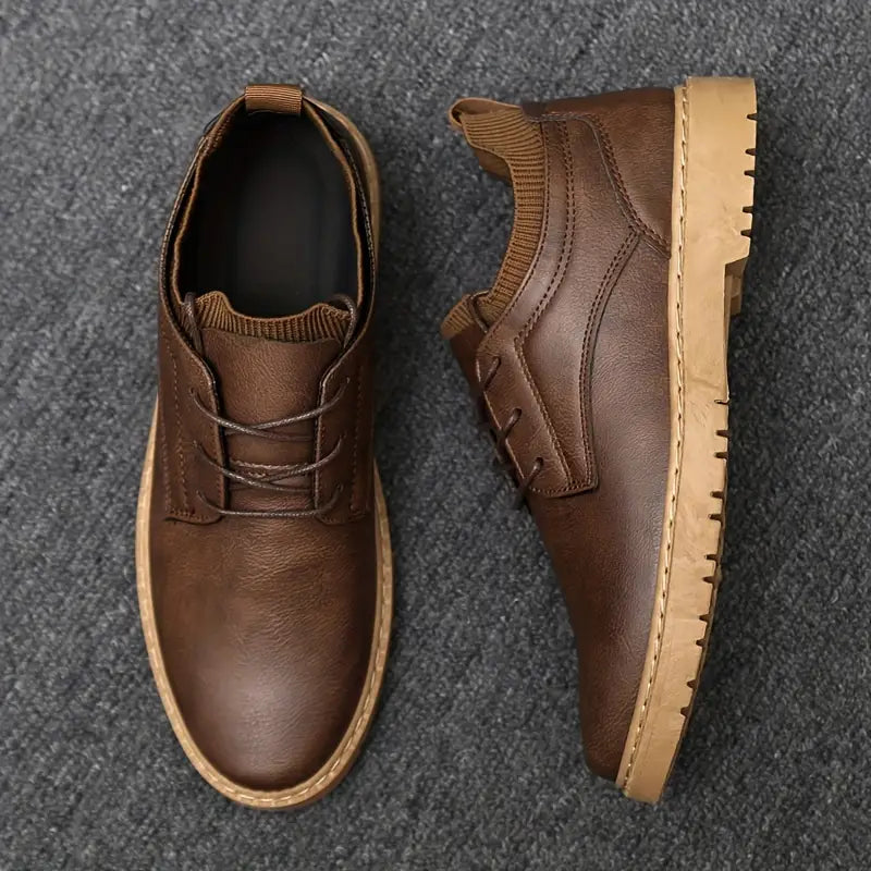 Herren Braune Schnürschuhe – Derby-Stil mit rutschfester Sohle