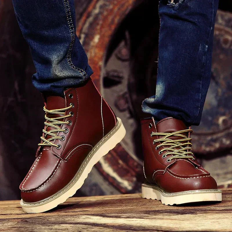 Herren Schnürstiefel Moc Toe - Robust Profilsohle