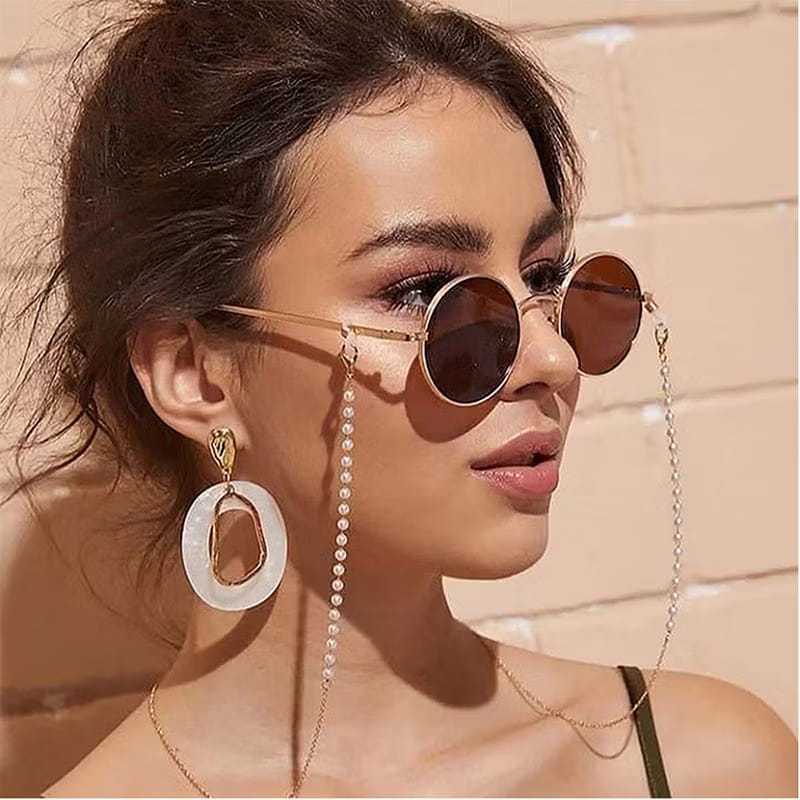 Luxe Pearl Chain – Elegant Eyewear Accessory - ALPINE WEAR